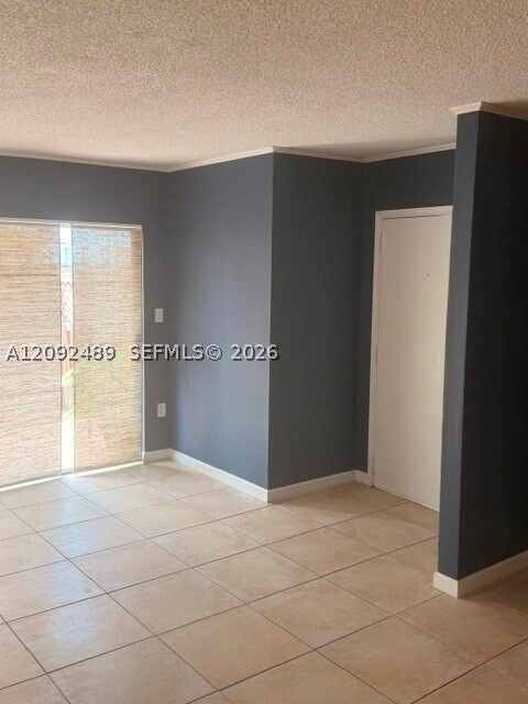Building Photo - 4320 NW 79th Ave