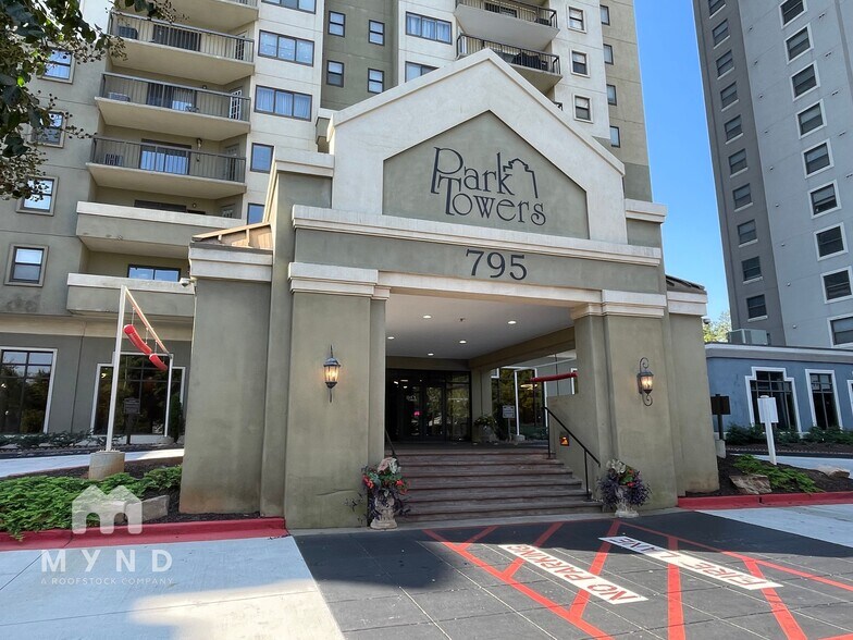 Building Photo - 795 Hammond Dr