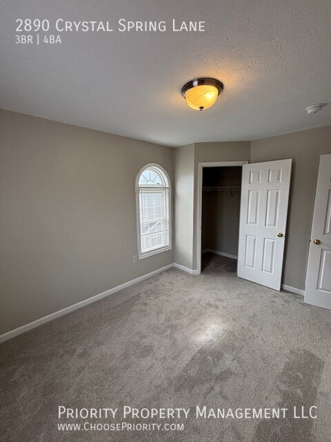 Building Photo - 2890 Crystal Spring Ln