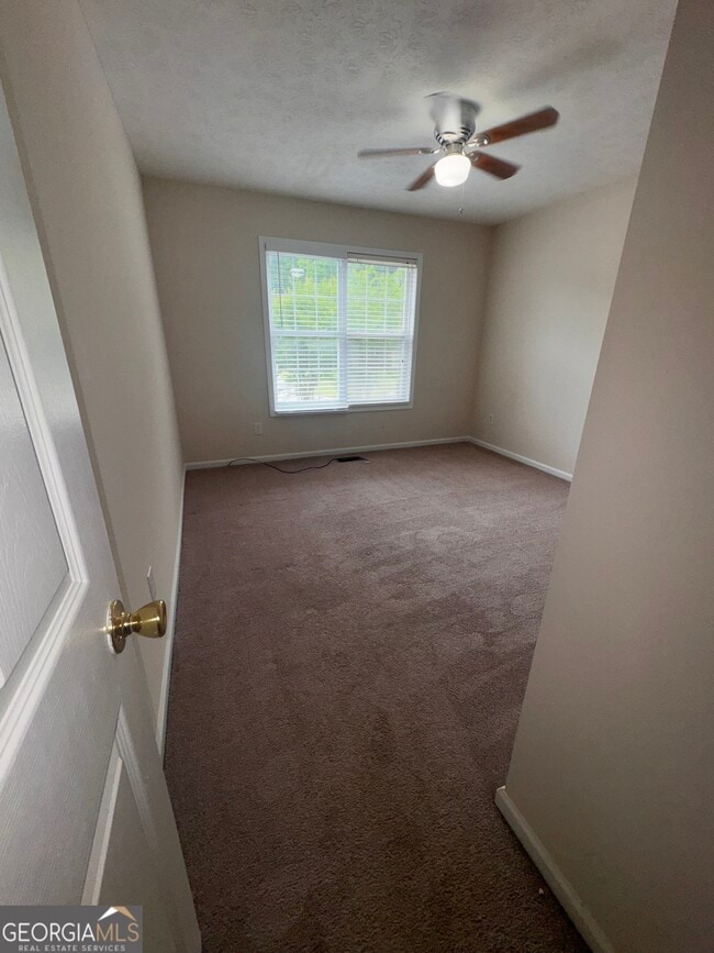 Building Photo - 3305 Chandon Ln