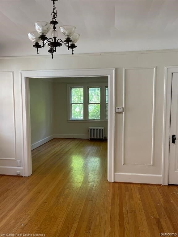 Building Photo - 825 Beaconsfield Ave