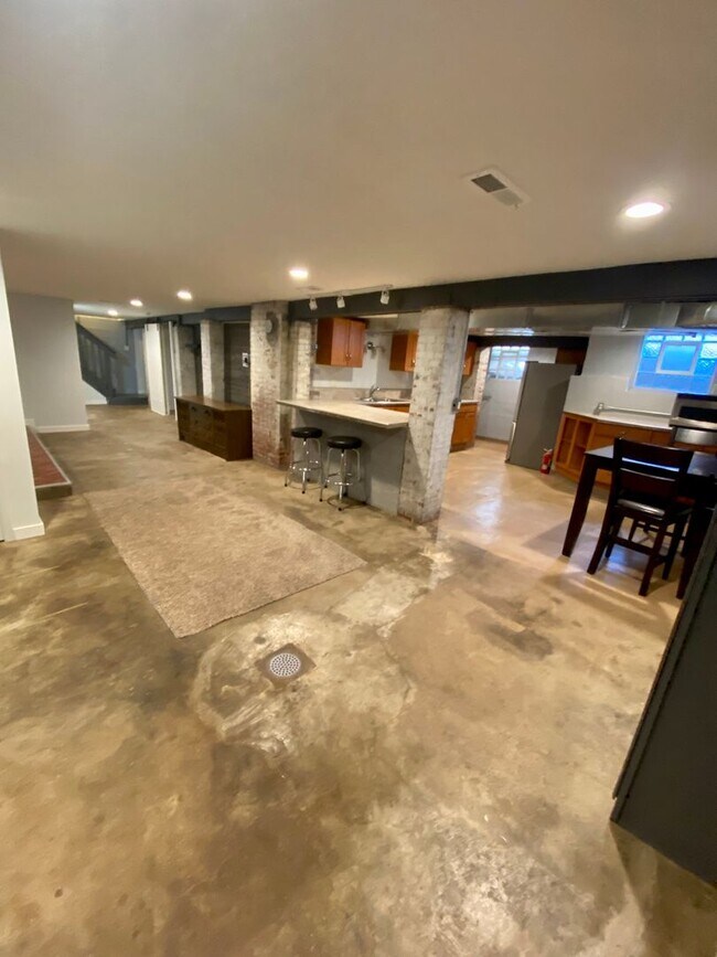 Building Photo - Cozy Basement Apartment – All Utilities Included, Private Entrance & Minutes from Purdue!