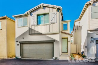 Building Photo - 31672 Hans Dr
