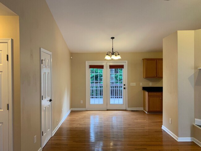 Building Photo - For Rent: Beautiful 3BR/2BA Home in Graham...