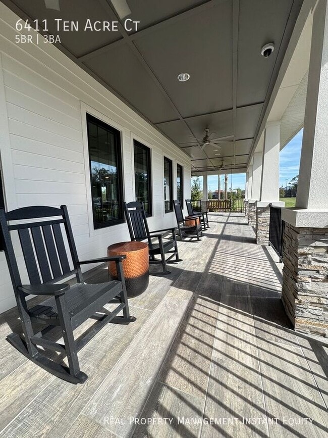 Building Photo - 6411 Ten Acre Ct