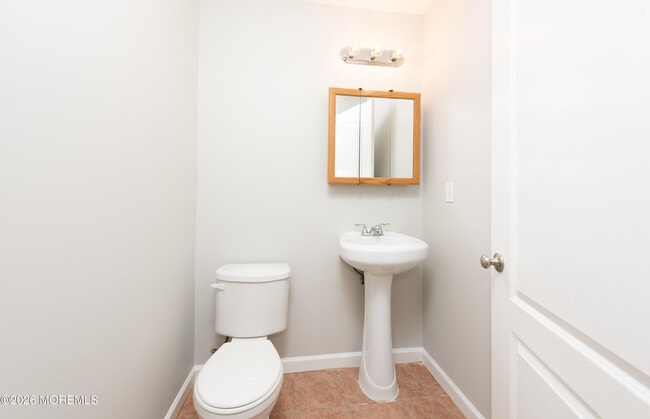 Building Photo - 41 Seabreeze Way