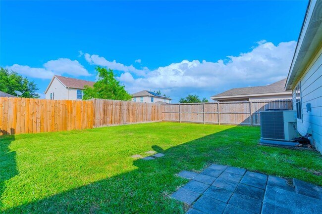 Building Photo - 21210 Pinewalk Brook Ln