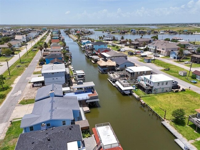Building Photo - 77 Bayou Vista Dr