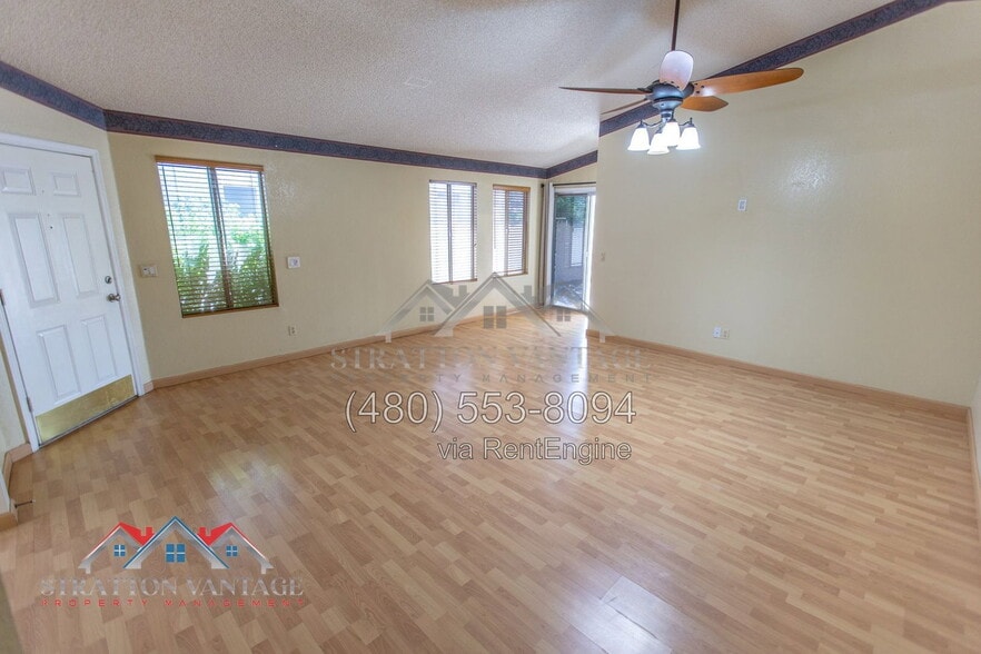 Building Photo - 15006 N 85th Dr