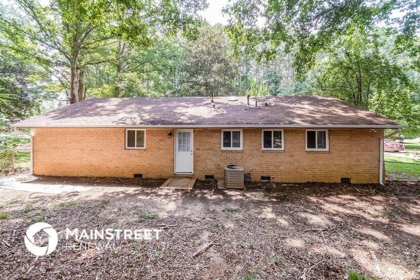 Building Photo - 6490 Port a Prince Dr