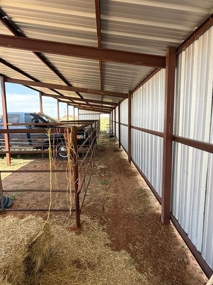 Building Photo - 27241 S Soncy Rd