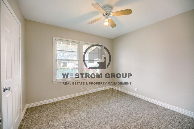 Building Photo - 3635 Rogene St