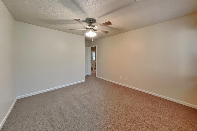 Building Photo - 1800 Baynard Ct NW