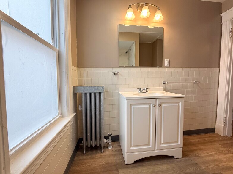 Bathroom - 121 Mount Washington St