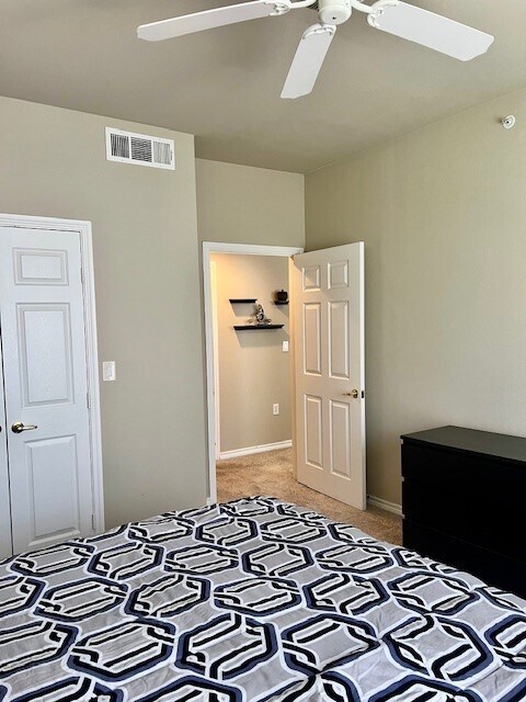 Building Photo - 2400 McCue Rd