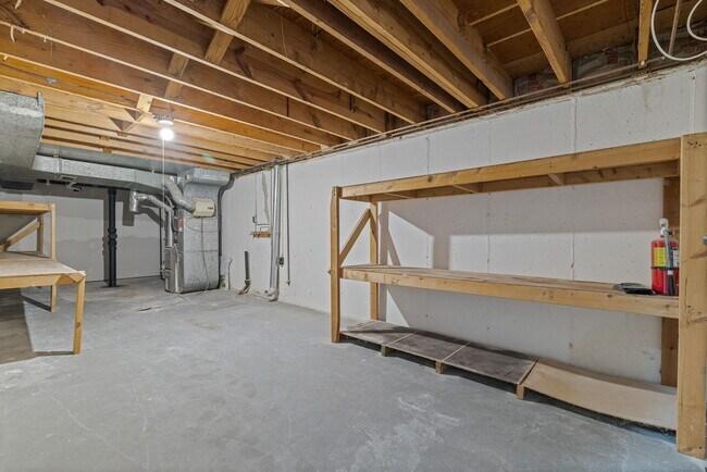 Building Photo - 303 Danworth Ct