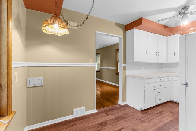 Building Photo - 3663 Monaca Ave