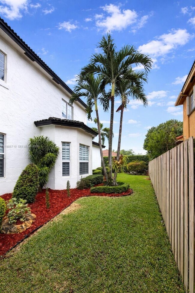 Building Photo - 7770 NW 161st Terrace