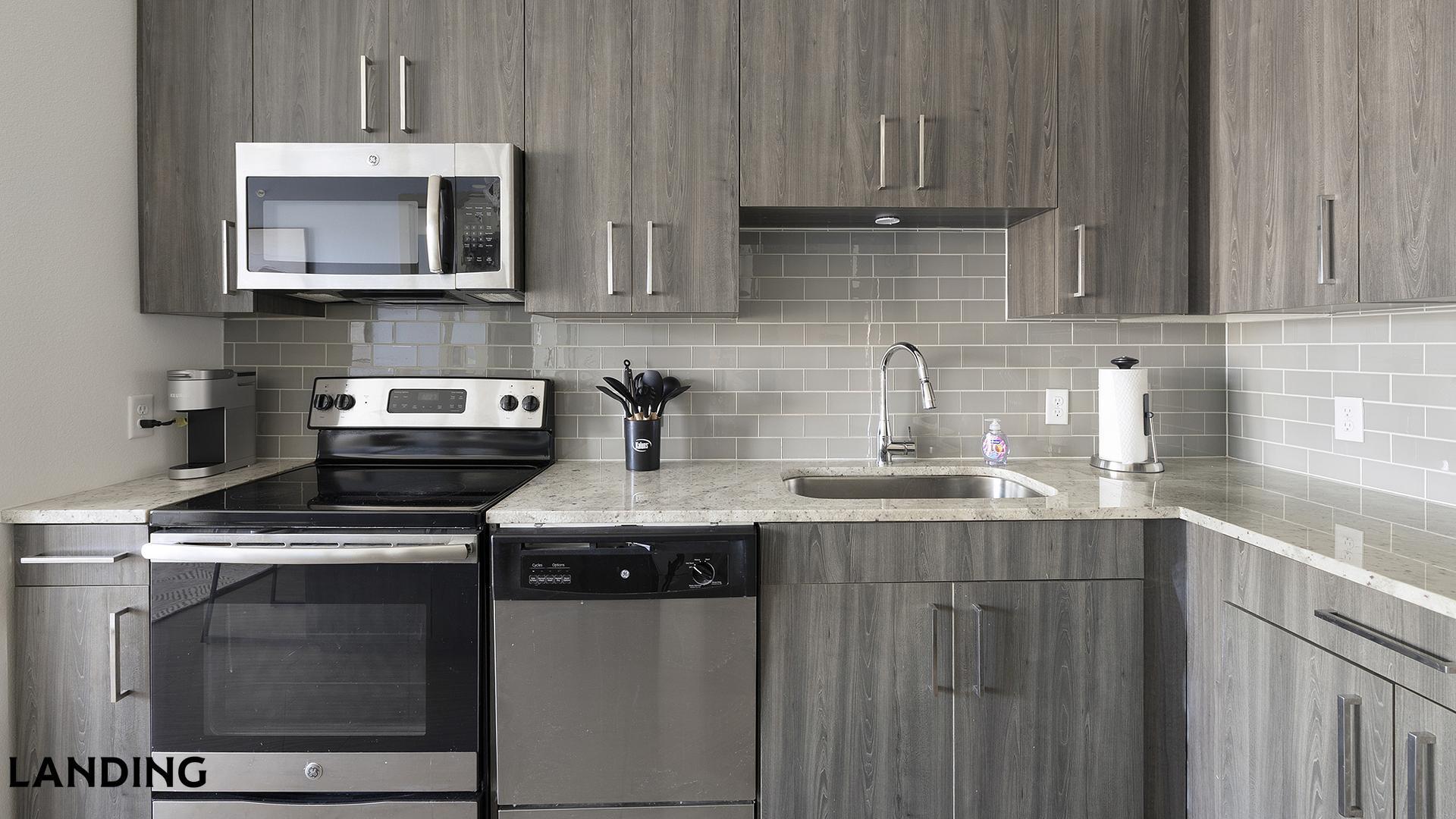 Building Photo - 101 S Center St