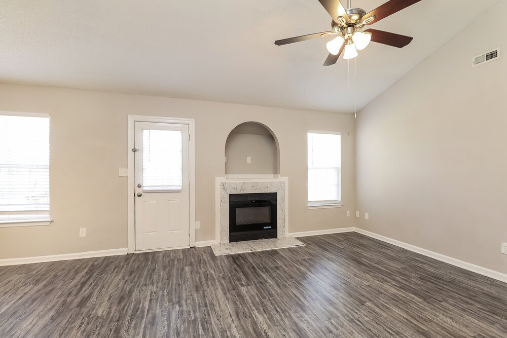 Building Photo - 3205 Forest Creek Ct