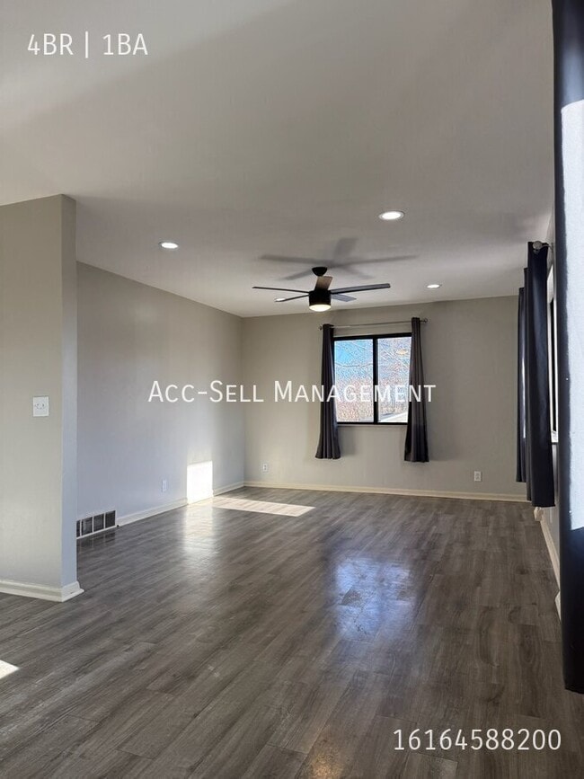 Building Photo - 5227 Rich St