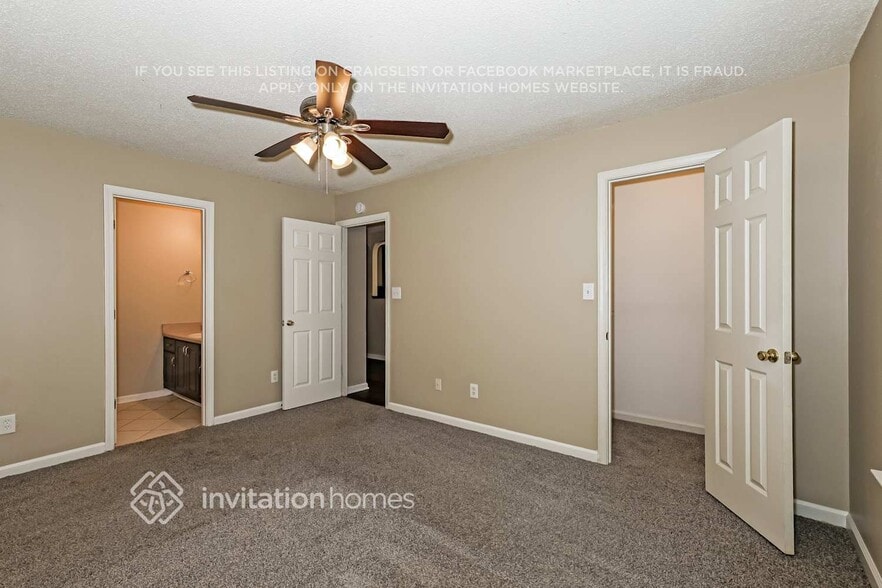 Building Photo - 1406 N Hampton Dr
