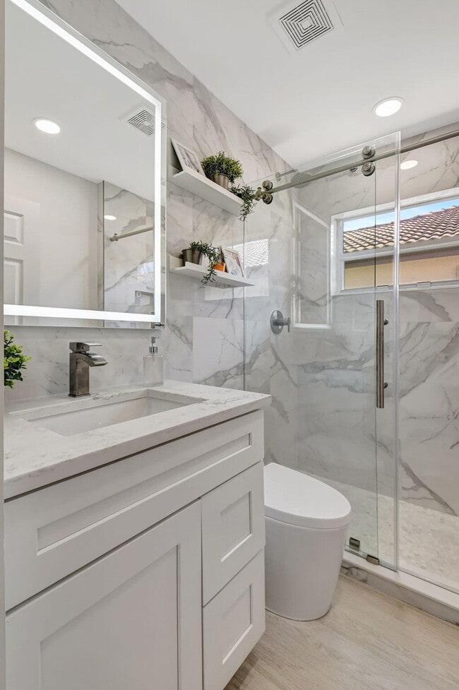 Building Photo - 11287 Vivero Ave