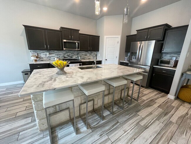 Building Photo - 4-Bedroom House for Rent in Temple