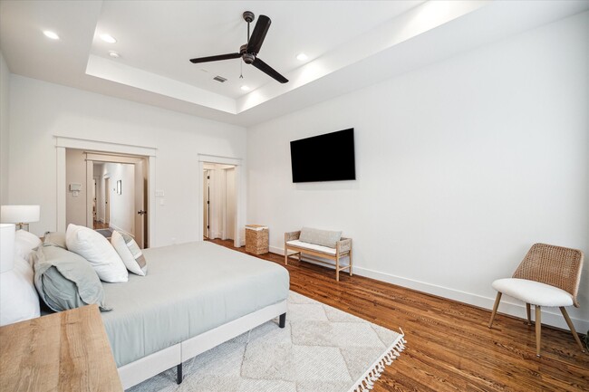 Building Photo - 1613 Prospect St