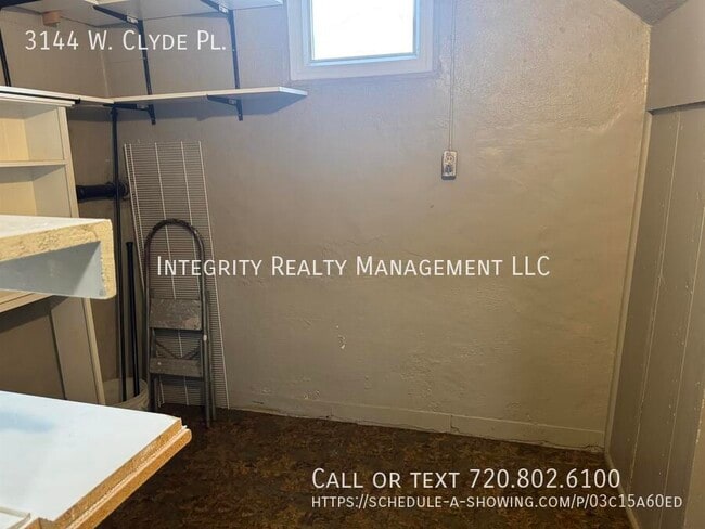 Building Photo - 3144 W Clyde Pl