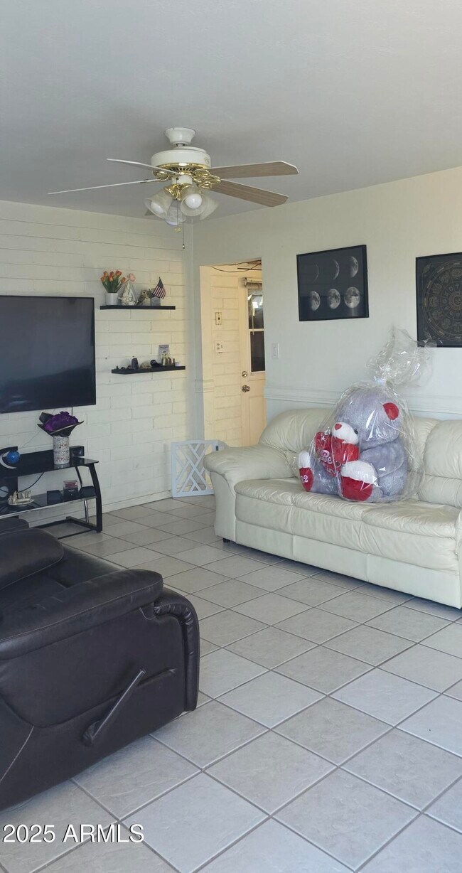 Building Photo - 11329 W Duluth Ave