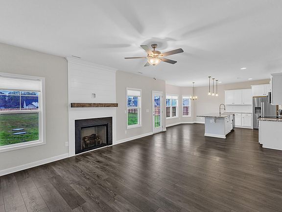 Building Photo - Build Equity While Leasing - Lease and Own...