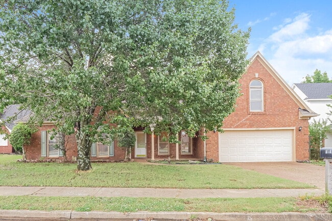 Building Photo - 2064 Milbrey St