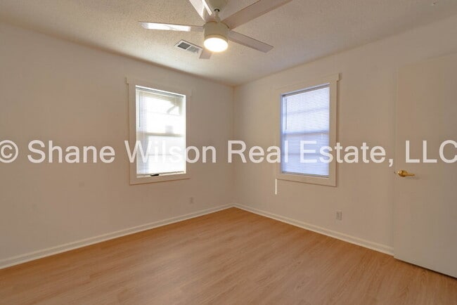 Building Photo - 250 Cheyenne Trail NW