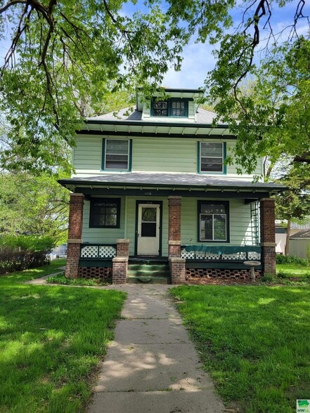 Building Photo - 1116 S Glass St