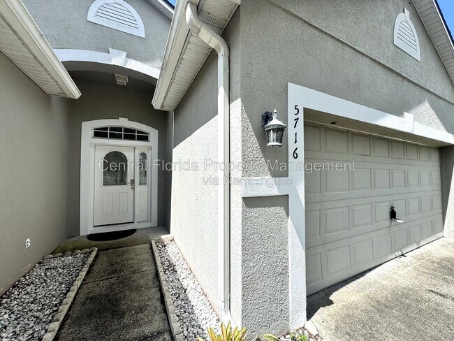 Building Photo - 5716 Port Concorde Ln