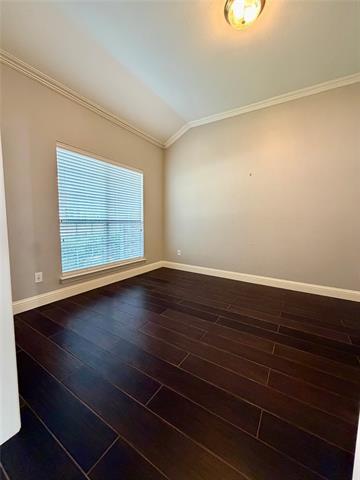 Building Photo - 15107 Brooks Ln