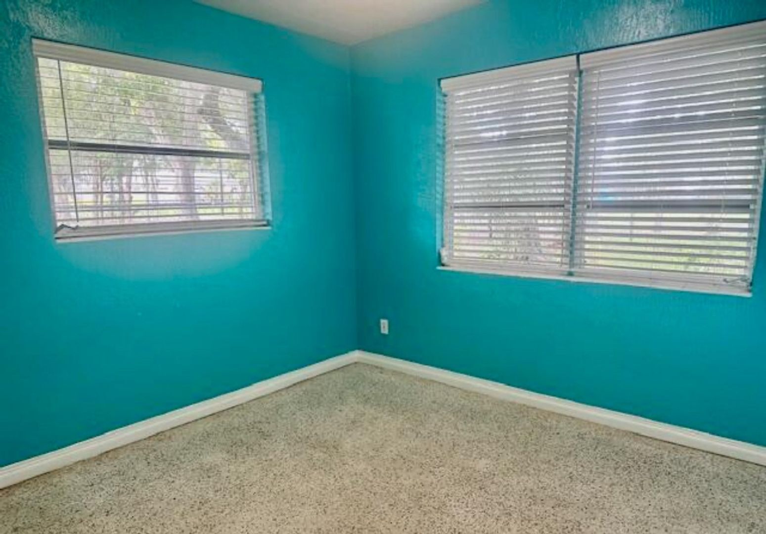 Building Photo - 664 8th St