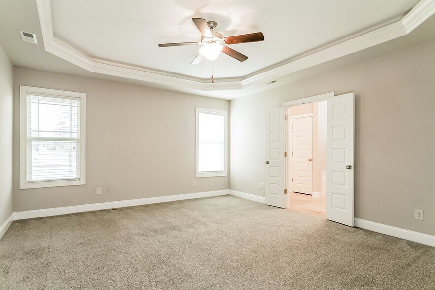 Building Photo - 38 Birdo Point Way