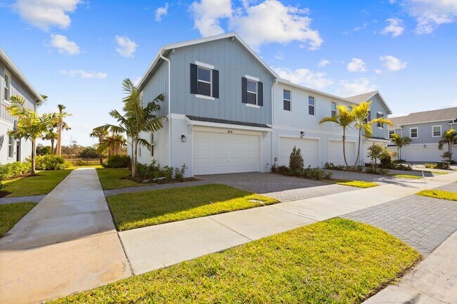 Building Photo - 4416 Longwood Lk Sq