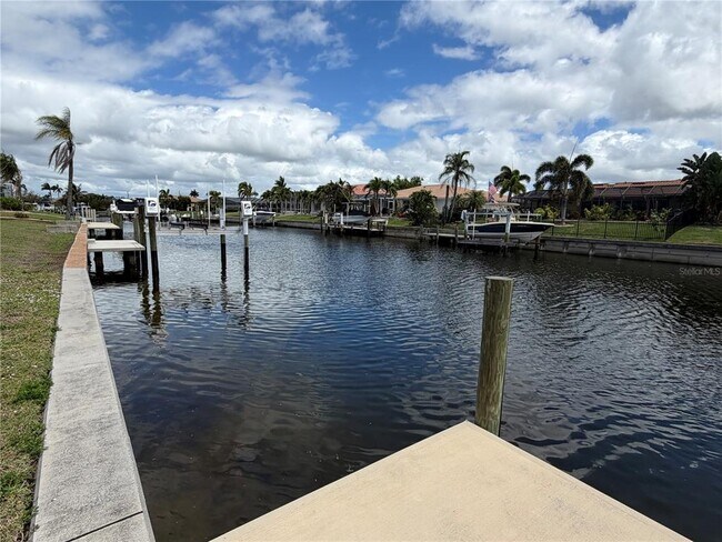 Building Photo - 732 Santa Margerita Ln