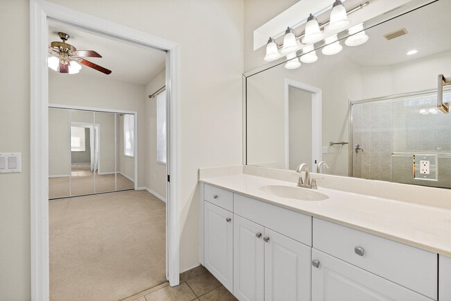 Building Photo - 4085 Crooked Mile Rd