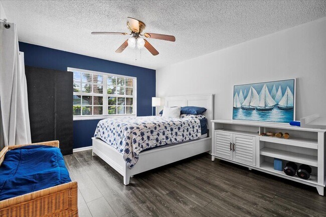 Building Photo - 1250 Sugar Sands Blvd