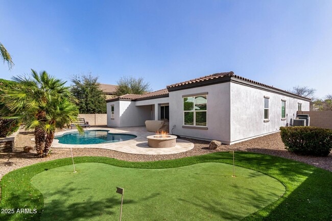 Building Photo - Stunning 4 bedroom, 3 bathroom home in the desirable community of Avian Trails!!