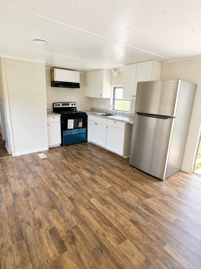 Building Photo - 120 Ash-Nicole Ln