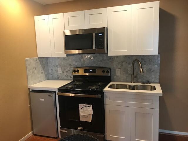 Building Photo - 16626 Morning Shadows Way