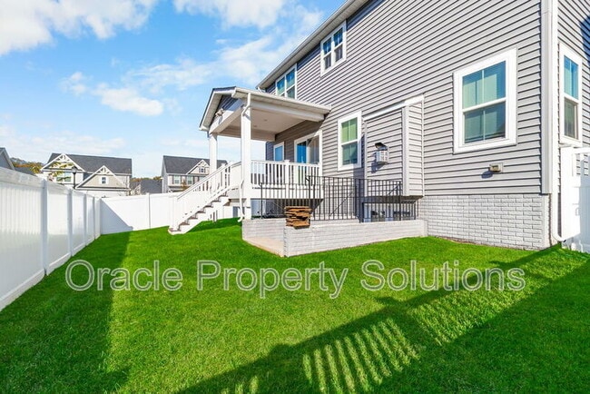 Building Photo - 2305 Wadlow Ln