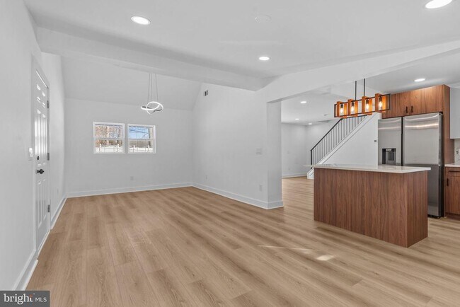 Building Photo - 139 Ivy Hill Rd