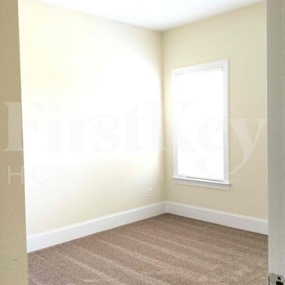 Building Photo - 4192 Cypress Grove Ln