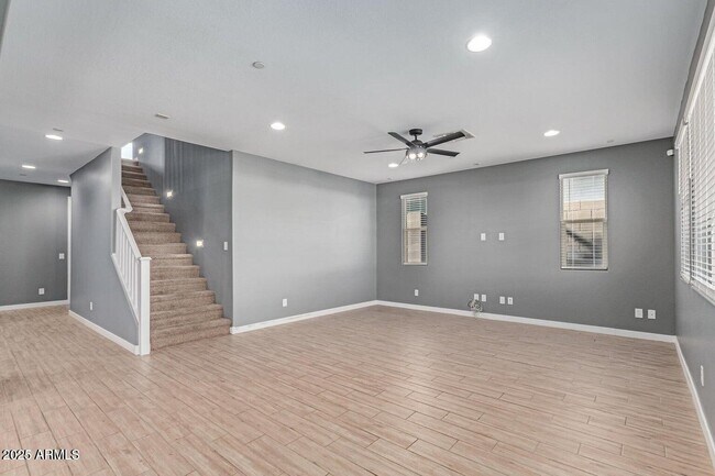 Building Photo - 31925 N 125th Ave